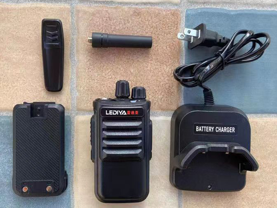 雷迪亚对讲机